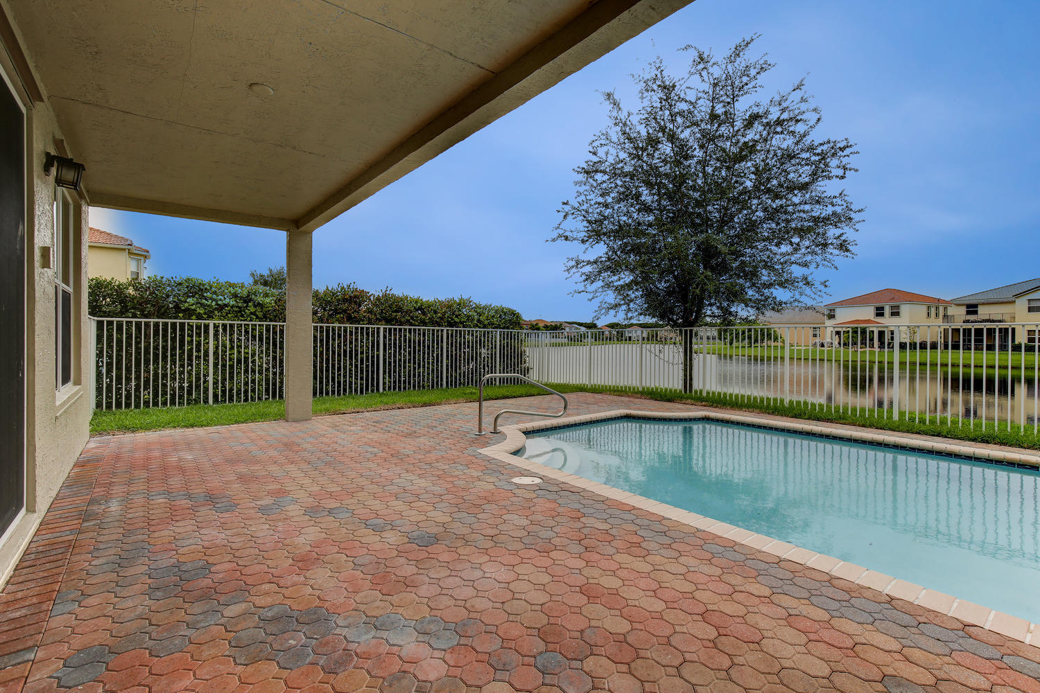9745 Roche Place Wellington, FL 33414 - Photo 35 of 42 9745 Roche Pl Wellington FL-large-035-Po