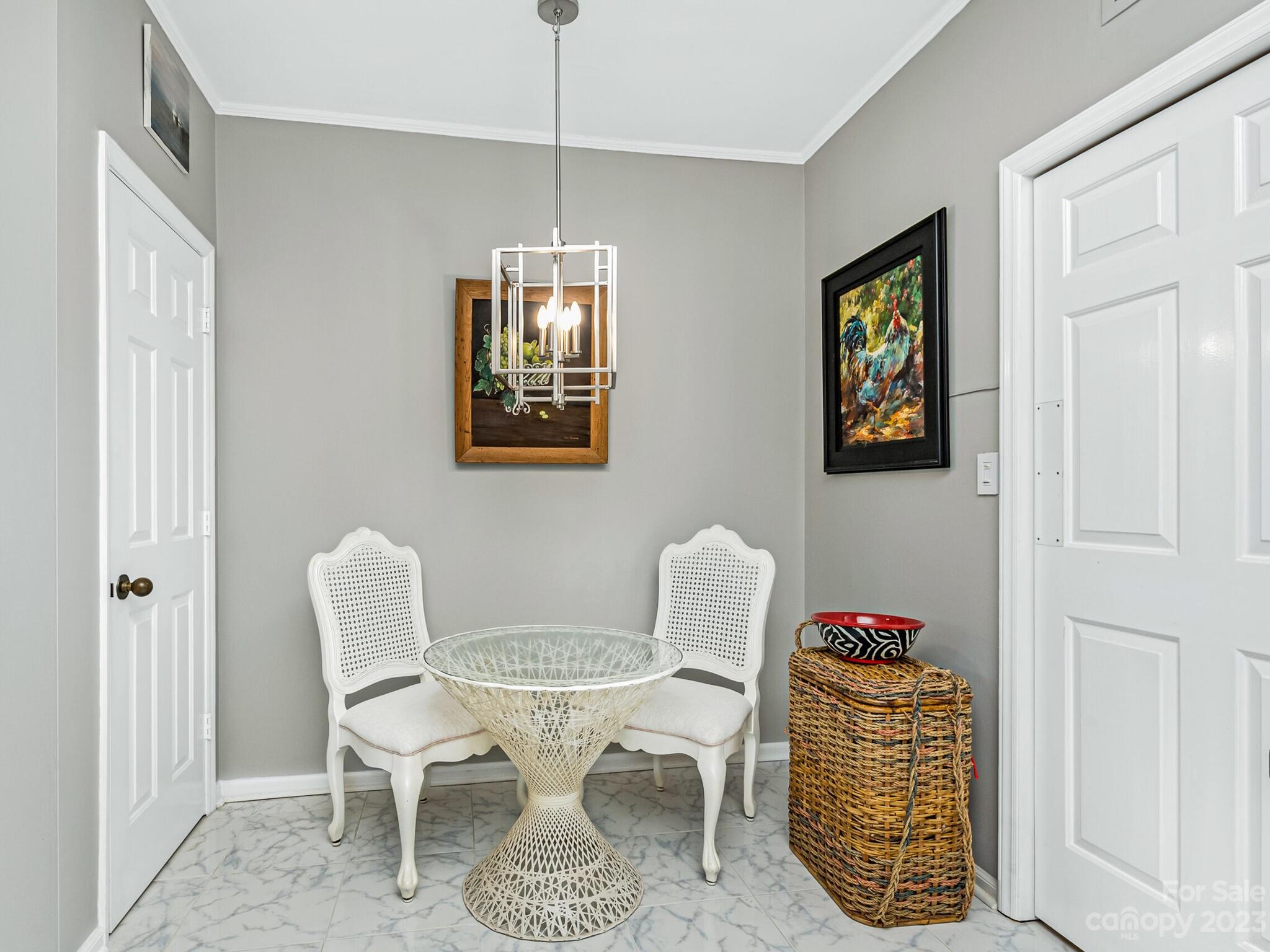 970 Cherokee Road Charlotte, NC 28207 - Photo 5 of 12 Gallery Image 5