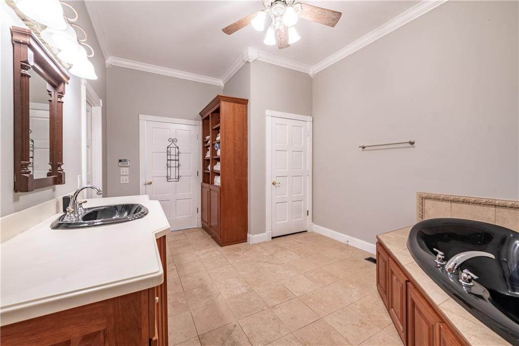 33-t J T J Mote Road Dahlonega, GA 30533 - Photo 51 of 59 a bedroom with a bed and a sink