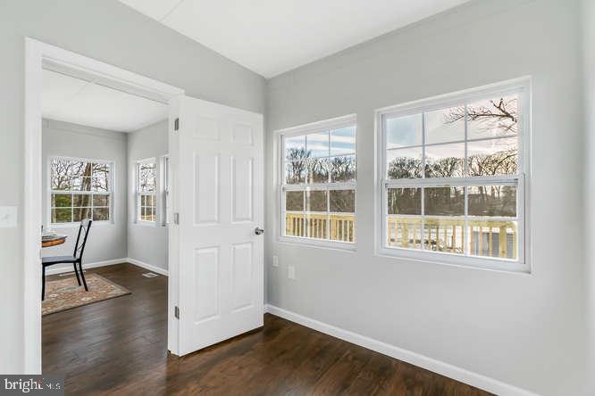 1219 Rose Garden Road Baltimore, MD 21221 - Photo 22 of 38