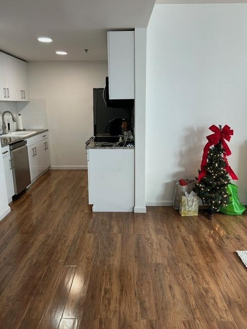 2 Constitution Court, Unit 708 Hoboken, NJ 07030 - Photo 4 of 21