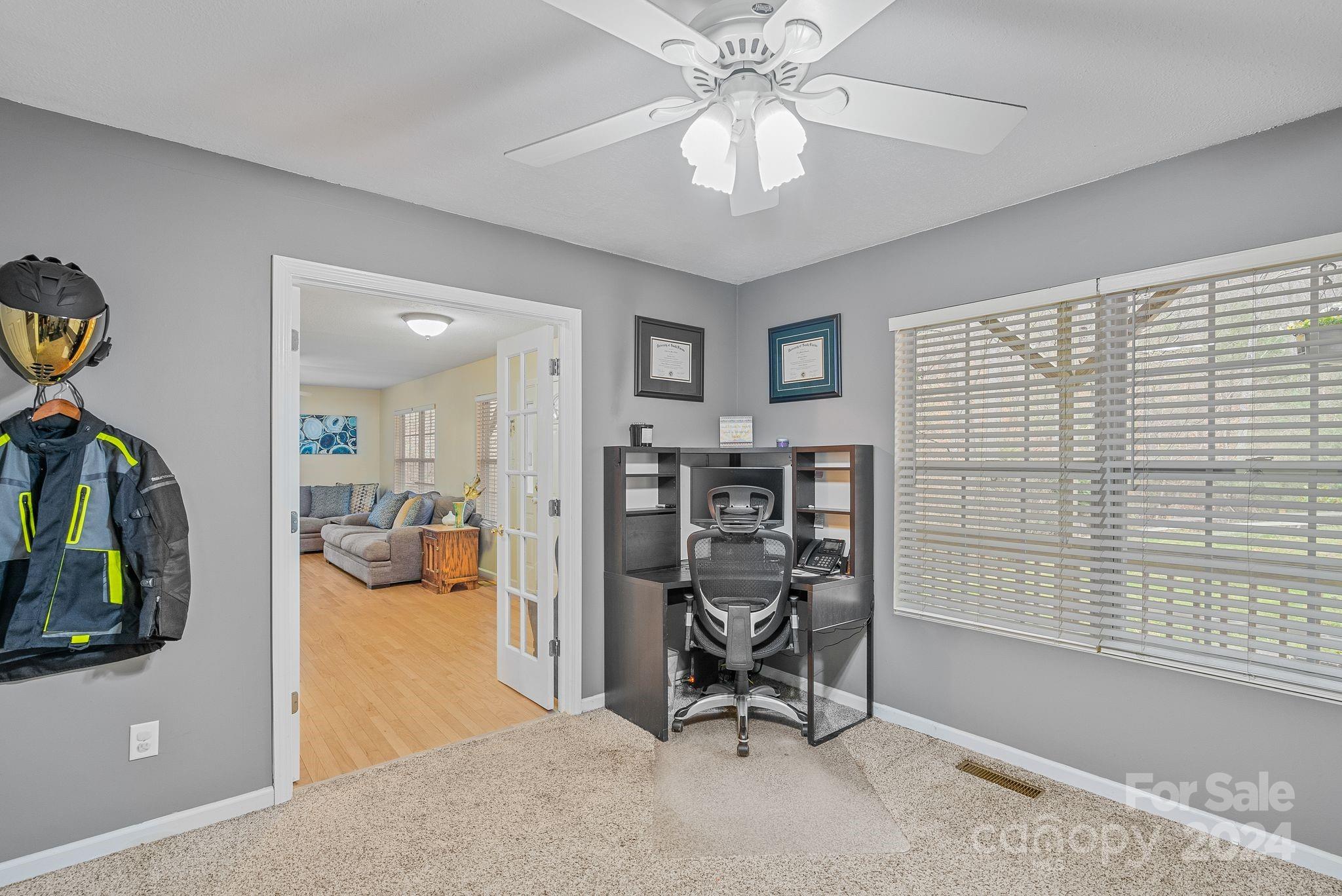 136 Cisco Road Asheville, NC 28805 - Photo 8 of 30 Gallery Image 8