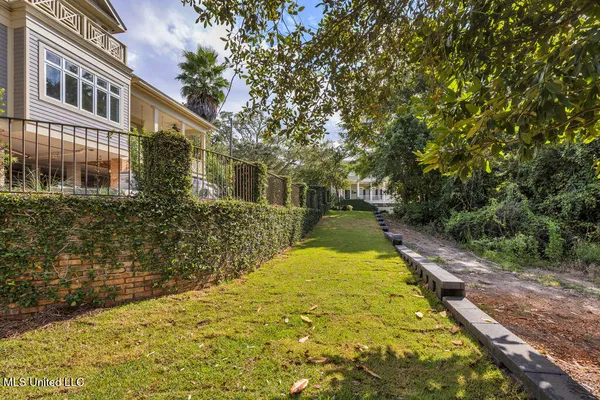 $2,050,000 | 207 Washington Avenue, Ocean Springs, MS 39564