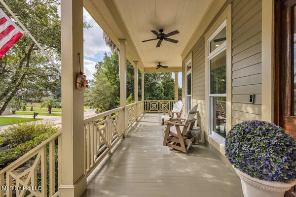 $2,050,000 | 207 Washington Avenue, Ocean Springs, MS 39564