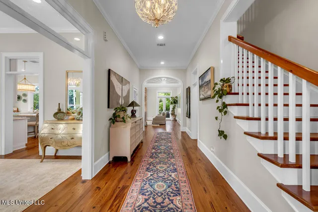 $2,050,000 | 207 Washington Avenue, Ocean Springs, MS 39564