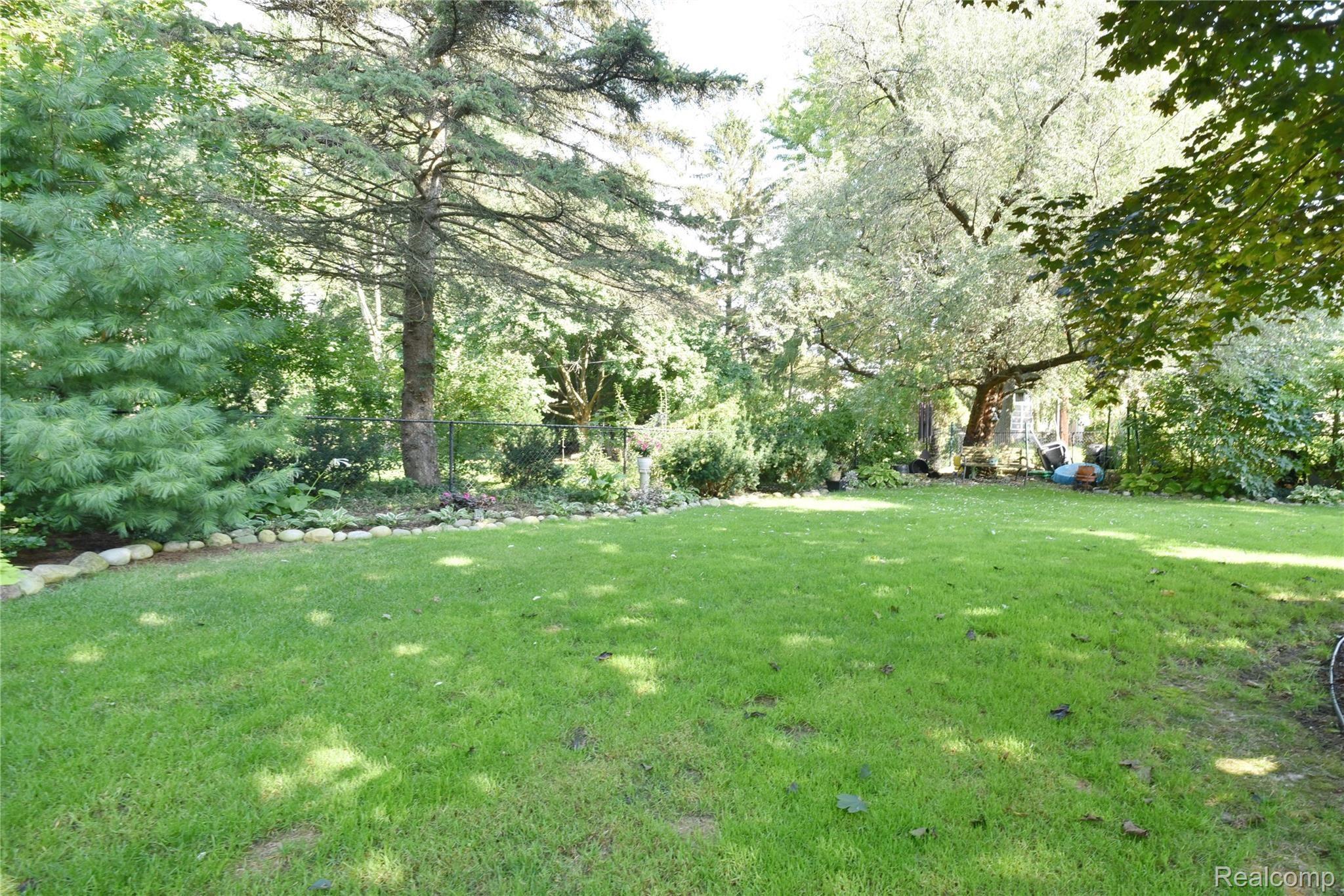2659 Rambling Way Bloomfield Hills, MI 48302 - Photo 34 of 34 2659 RamblingWay_34.JPG