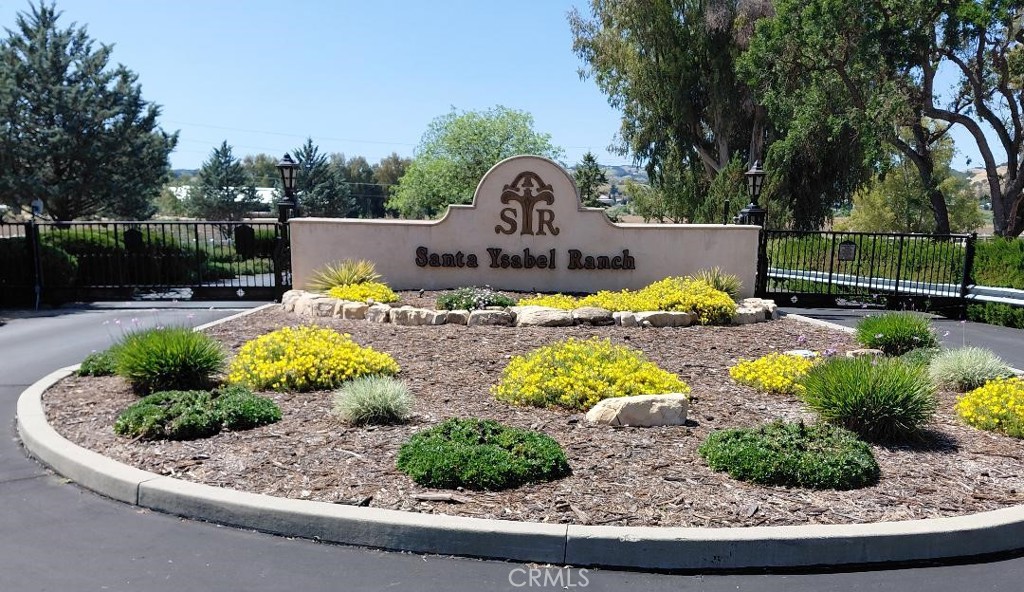 1920 Fire Rock Loop Templeton, CA 93465 - Photo 20 of 20 North security gate.