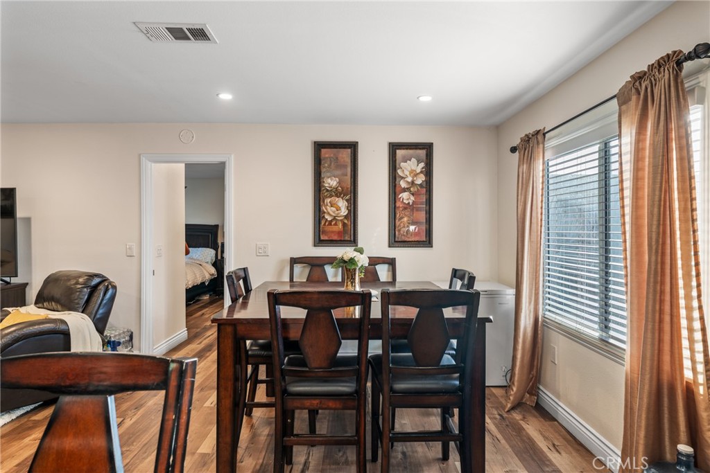 1855 Riverside Ontario, CA 91761 - Photo 11 of 34