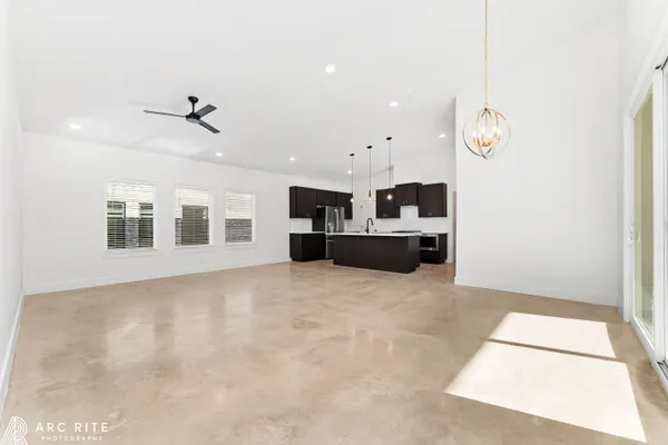 $2,700 | 4521 22nd Place, Lubbock, TX 79407
