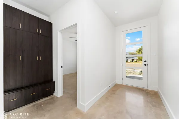 $2,700 | 4521 22nd Place, Lubbock, TX 79407