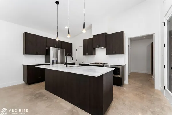 $2,700 | 4521 22nd Place, Lubbock, TX 79407