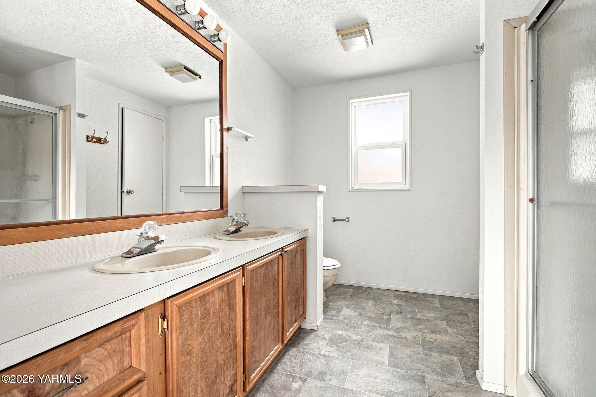 1100 South Euclid Road, Unit 26 Grandview, WA 98930 - Photo 10 of 17 Carver_260925_Euclid_Grandview_14