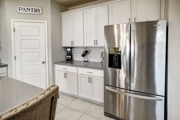 $2,550 | 210 Cold Spg Loop, Unit 1, Bastrop, TX 78602