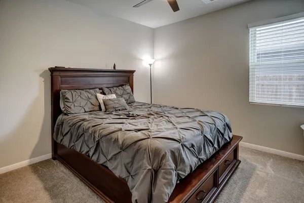 $2,550 | 210 Cold Spg Loop, Unit 1, Bastrop, TX 78602