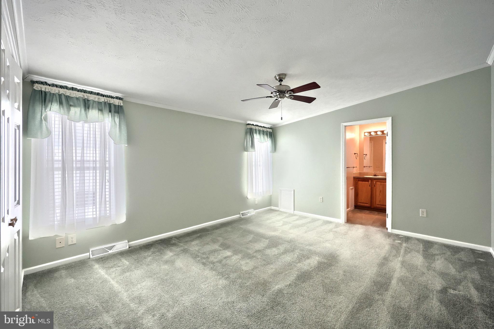 267 Runaway Road Abbottstown, PA 17301 - Photo 26 of 38 a view of an empty room with a window