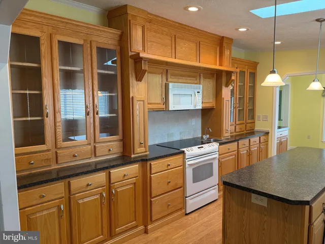 $179,900 | 267 Runaway Road, Abbottstown, PA 17301