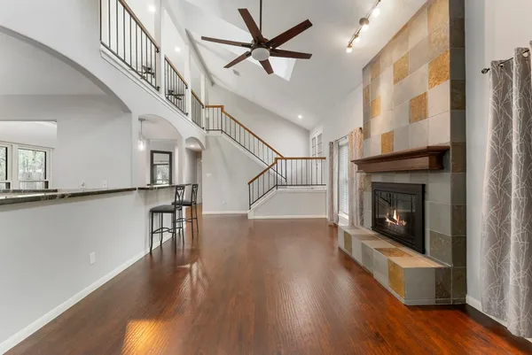 $465,000 | 1 Birchcane Court, The Woodlands, TX 77381