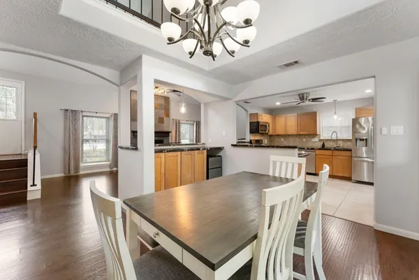 $465,000 | 1 Birchcane Court, The Woodlands, TX 77381