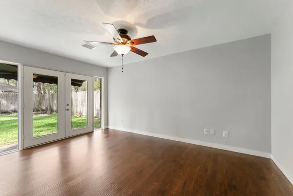 $465,000 | 1 Birchcane Court, The Woodlands, TX 77381