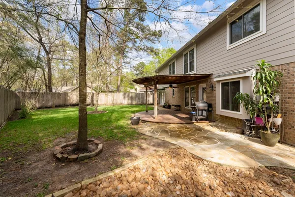 $465,000 | 1 Birchcane Court, The Woodlands, TX 77381