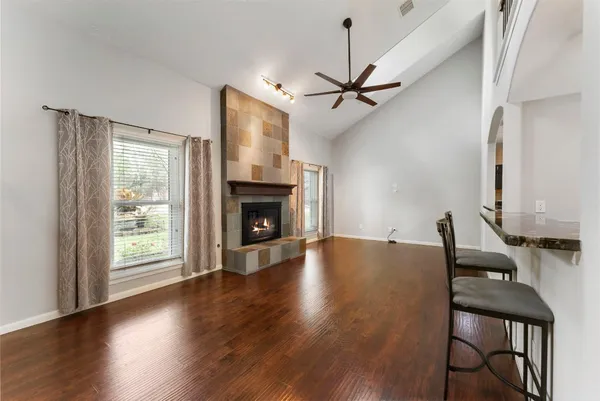 $465,000 | 1 Birchcane Court, The Woodlands, TX 77381