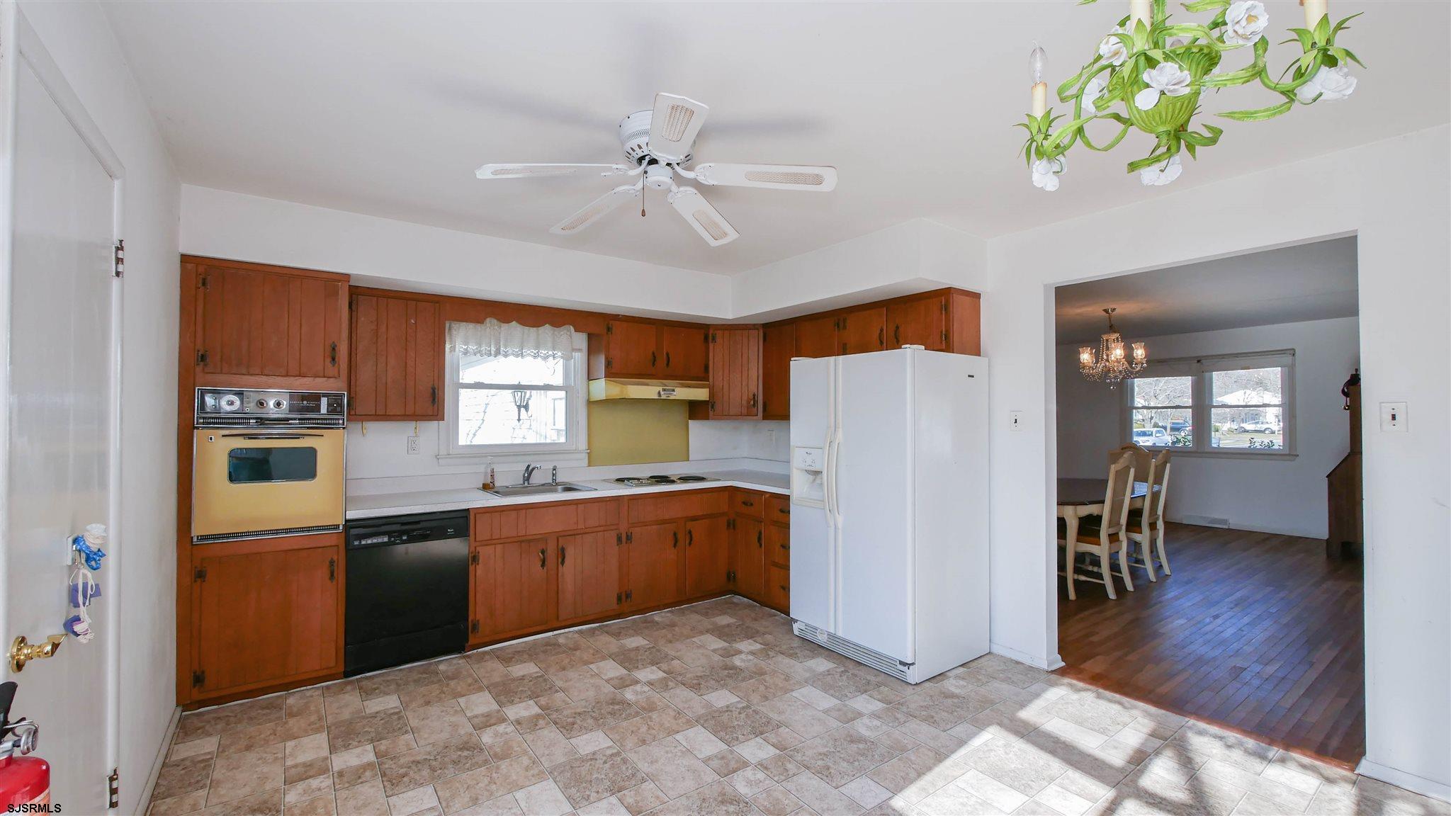 50 Gulph Mill Road Somers Point, NJ 08244 - Photo 6 of 21 Gallery Image 6