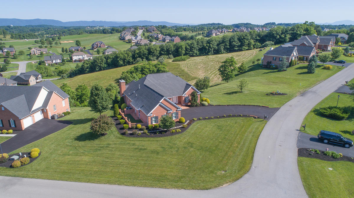 389 Summit Ridge Road Daleville, VA 24083 - Photo 3 of 74 Home View