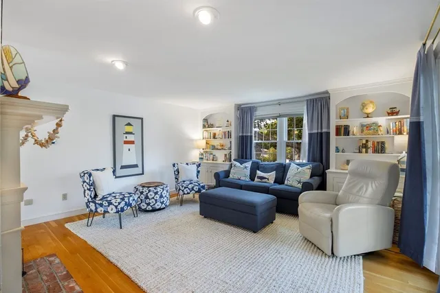 $615,000 | 920 Main Street, Unit 21, Osterville, MA 02655