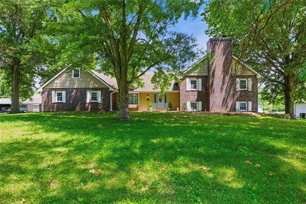 111 Elm Street Lathrop, MO 64465 - Photo 2 of 63
