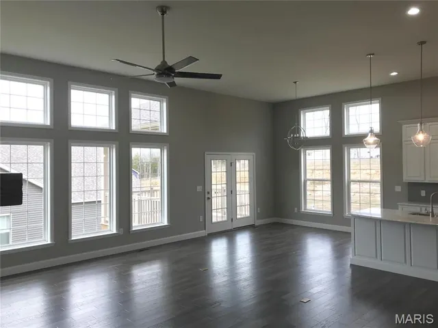 $629,900 | 1604 Sugar Creek Drive, Festus, MO 63028