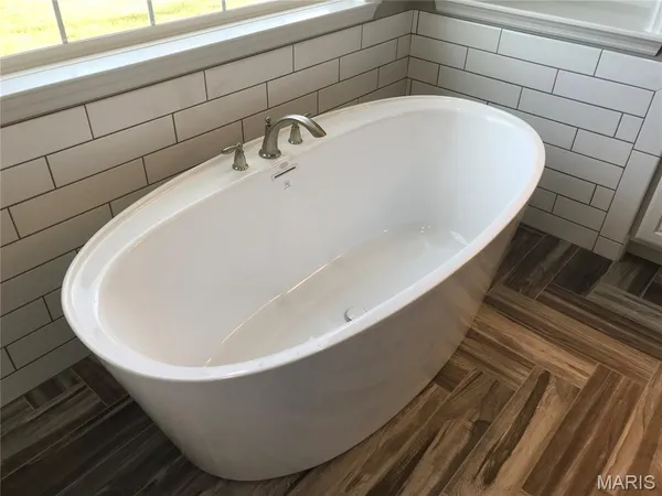 $629,900 | 1604 Sugar Creek Drive, Festus, MO 63028