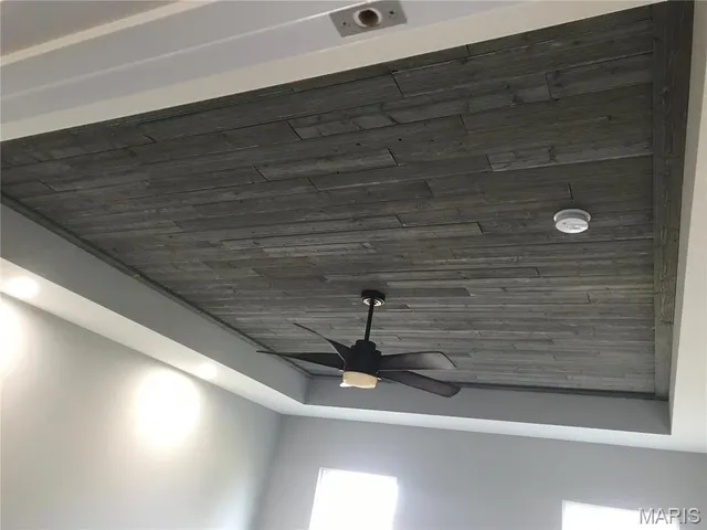 $629,900 | 1604 Sugar Creek Drive, Festus, MO 63028