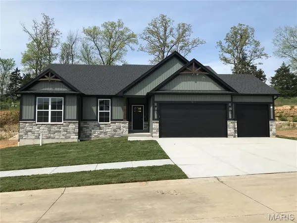 $629,900 | 1604 Sugar Creek Drive, Festus, MO 63028
