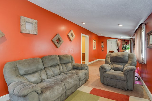 586 State Rd S-6-81 Williston, SC 29853 - Photo 10 of 15 Gallery Image 10
