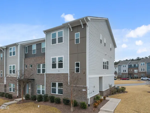 $520,000 | 1128 Brickfield Drive, Cary, NC 27519