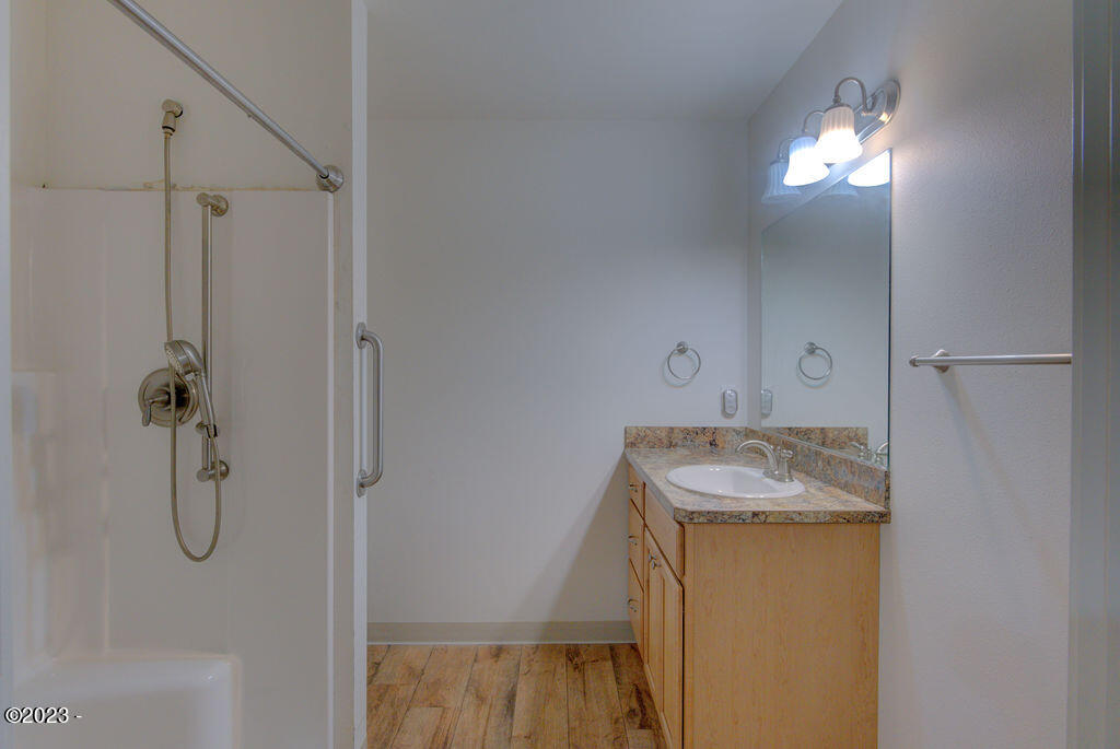 5235 Heceta Beach Road Florence, OR 97439 - Photo 19 of 25 _SFP5393_4_5_Interior2