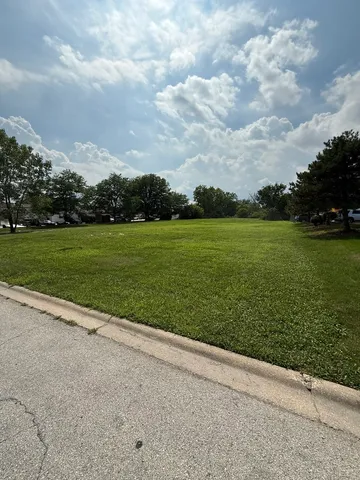 $199,000 | 16230 107th Avenue, Orland Park, IL 60467