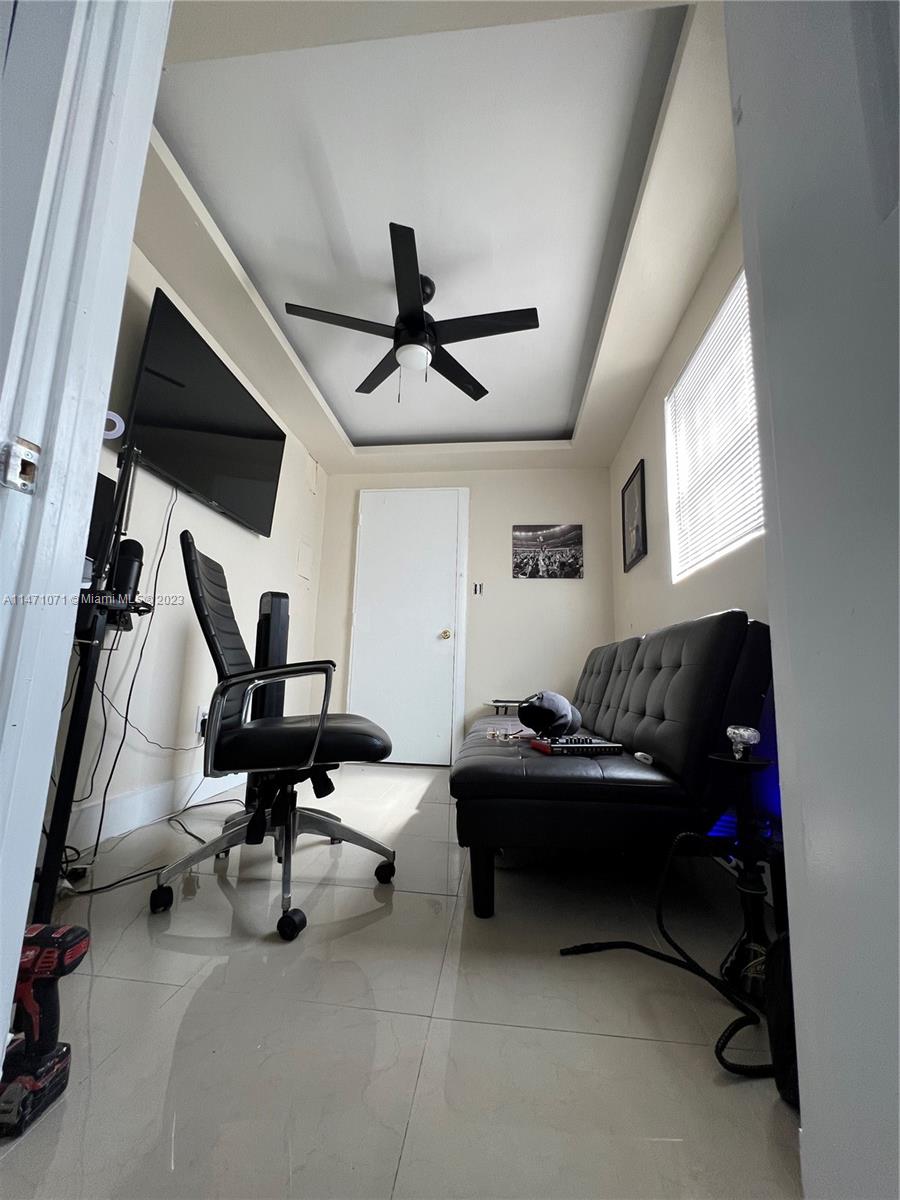 2223 Northwest 32nd Street Miami, FL 33142 - Photo 29 of 38