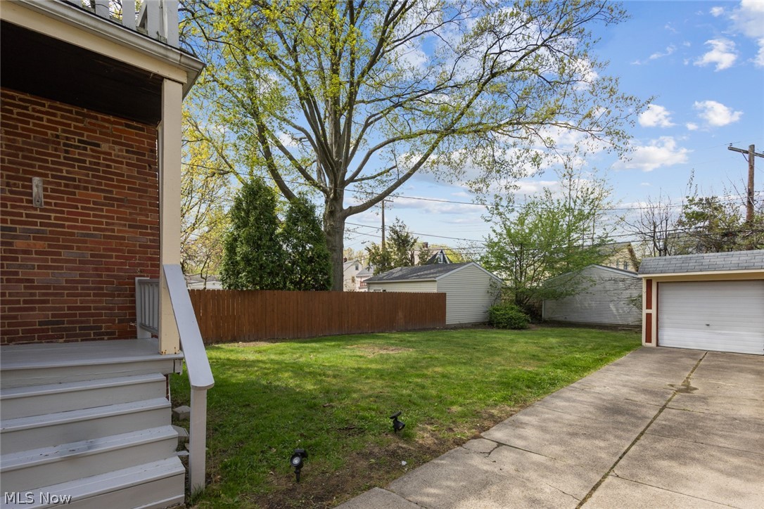 1016 Pembrook Road Cleveland Heights, OH 44121 - Photo 24 of 29