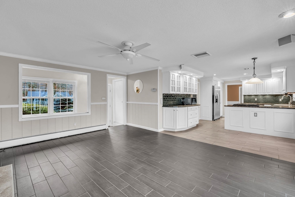 351 Springfield Street Wilbraham, MA 01095 - Photo 17 of 42 Gallery Image 17