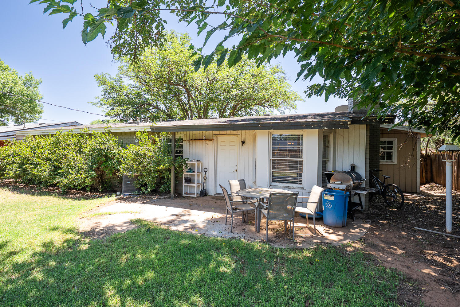 4604 31st Street Lubbock, TX 79410 - Photo 12 of 16 DSC00686