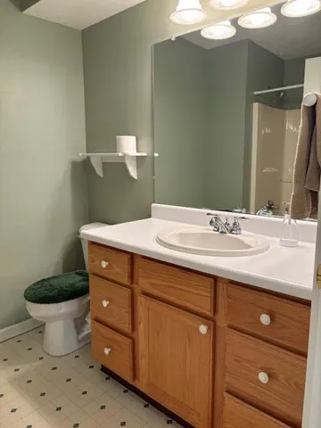 $1,950 | 4107 Inverness Street, Dexter, MI 48130