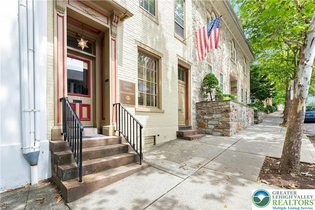 $650,000 | 72 West Market Street, Bethlehem, PA 18018