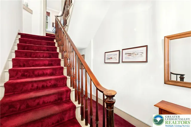 $650,000 | 72 West Market Street, Bethlehem, PA 18018