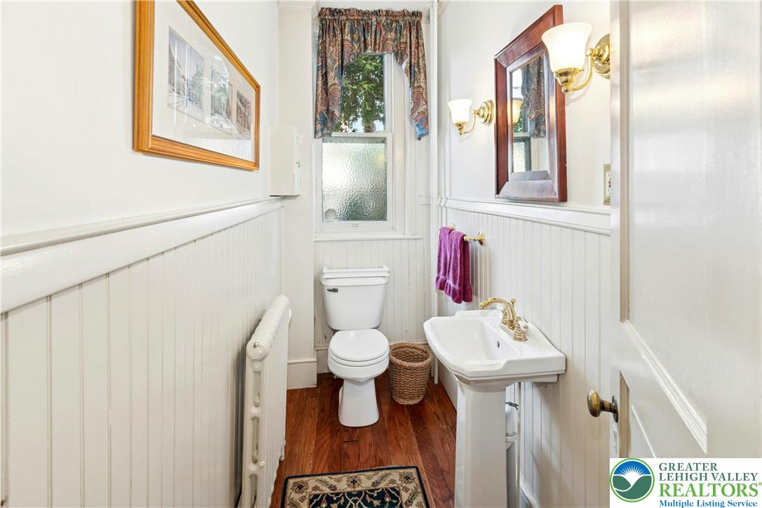 72 West Market Street Bethlehem, PA 18018 - Photo 15 of 36