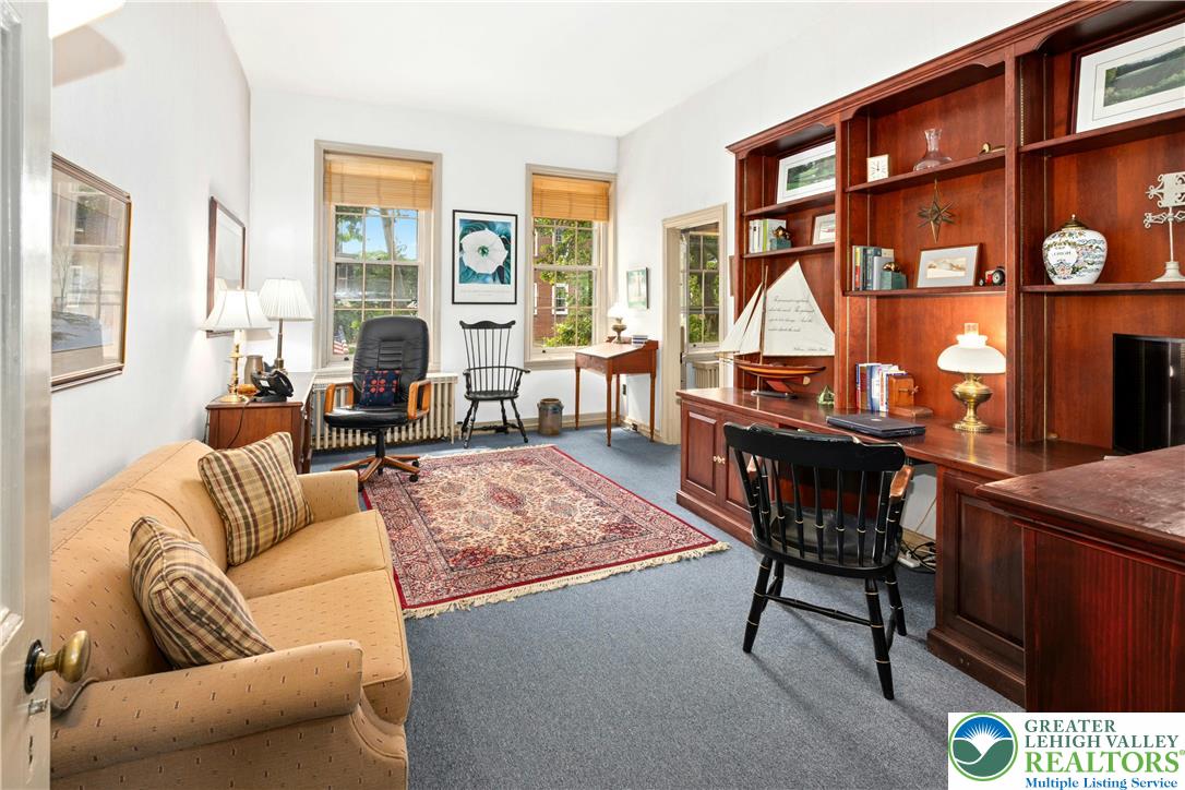 72 West Market Street Bethlehem, PA 18018 - Photo 16 of 36