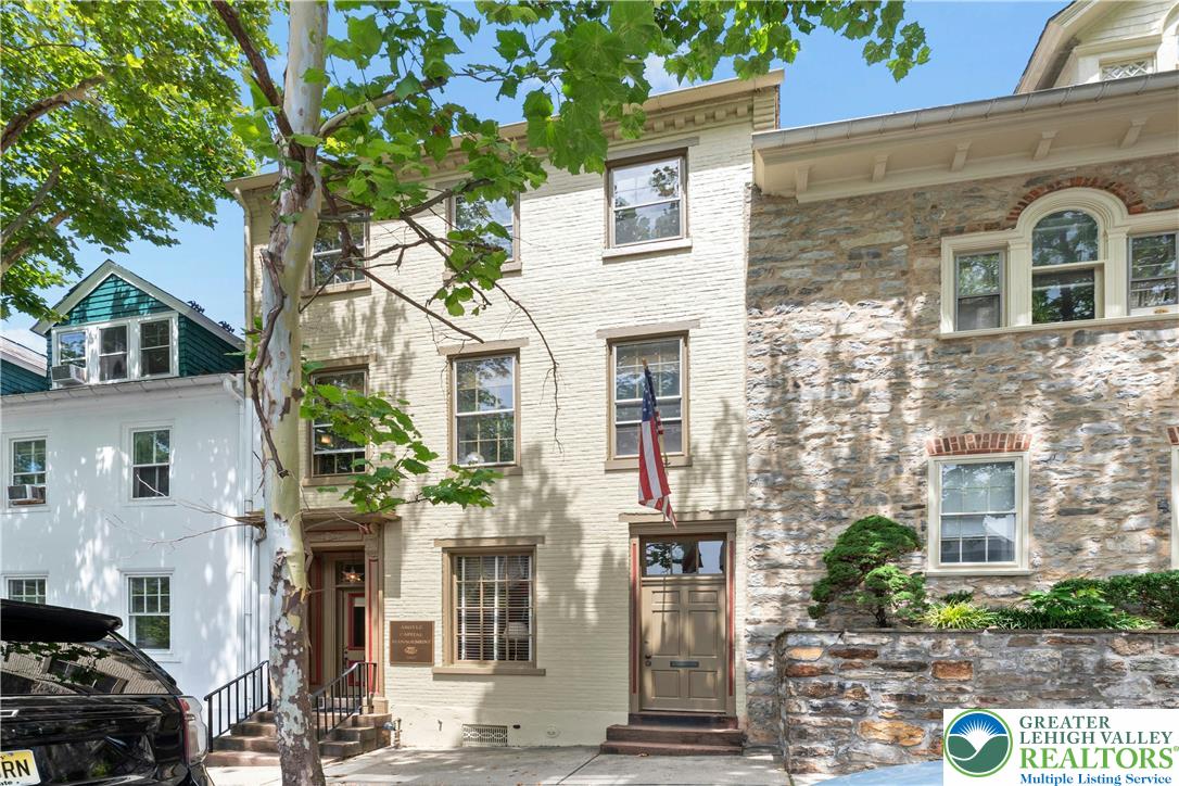 72 West Market Street Bethlehem, PA 18018 - Photo 2 of 36