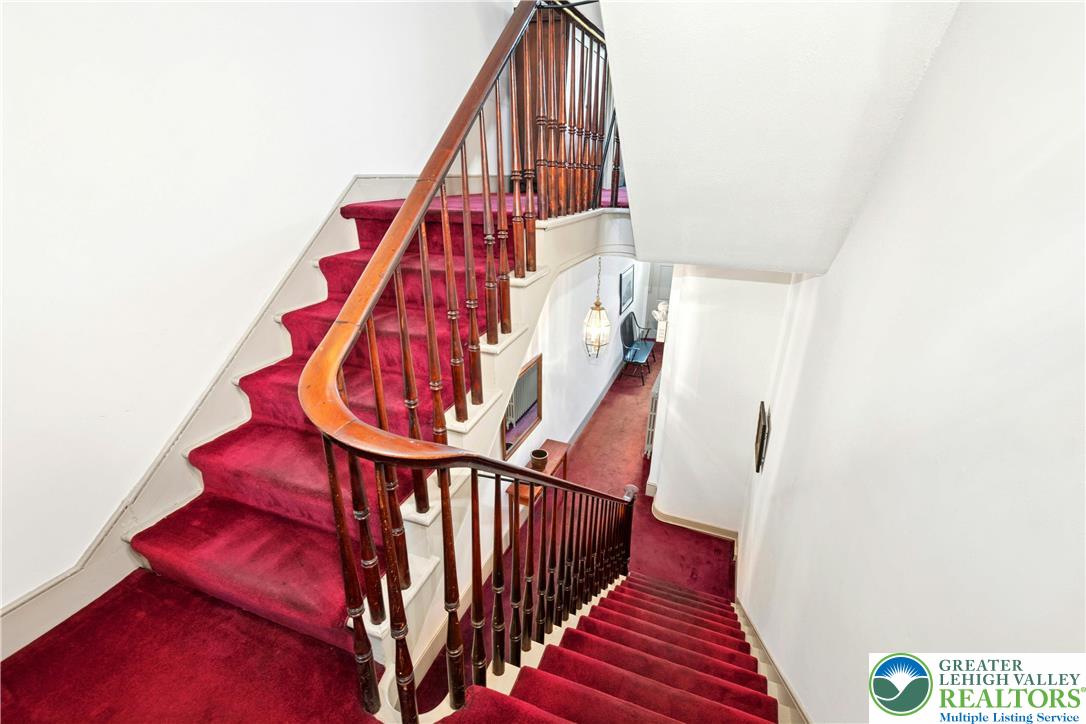 72 West Market Street Bethlehem, PA 18018 - Photo 26 of 36