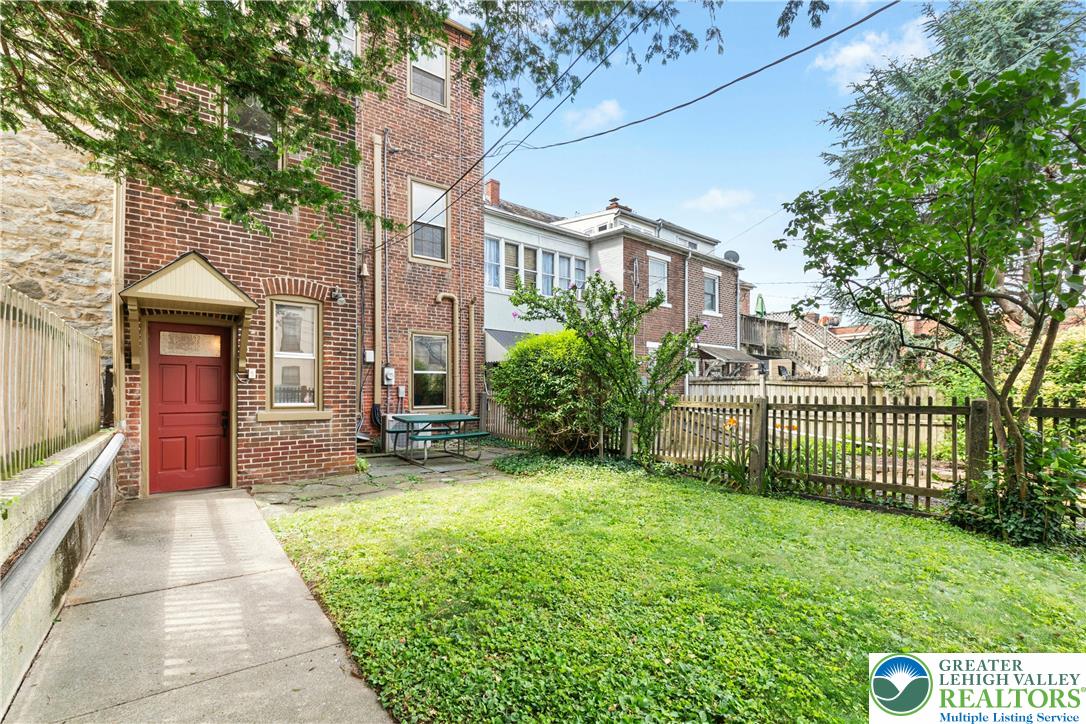 72 West Market Street Bethlehem, PA 18018 - Photo 35 of 36