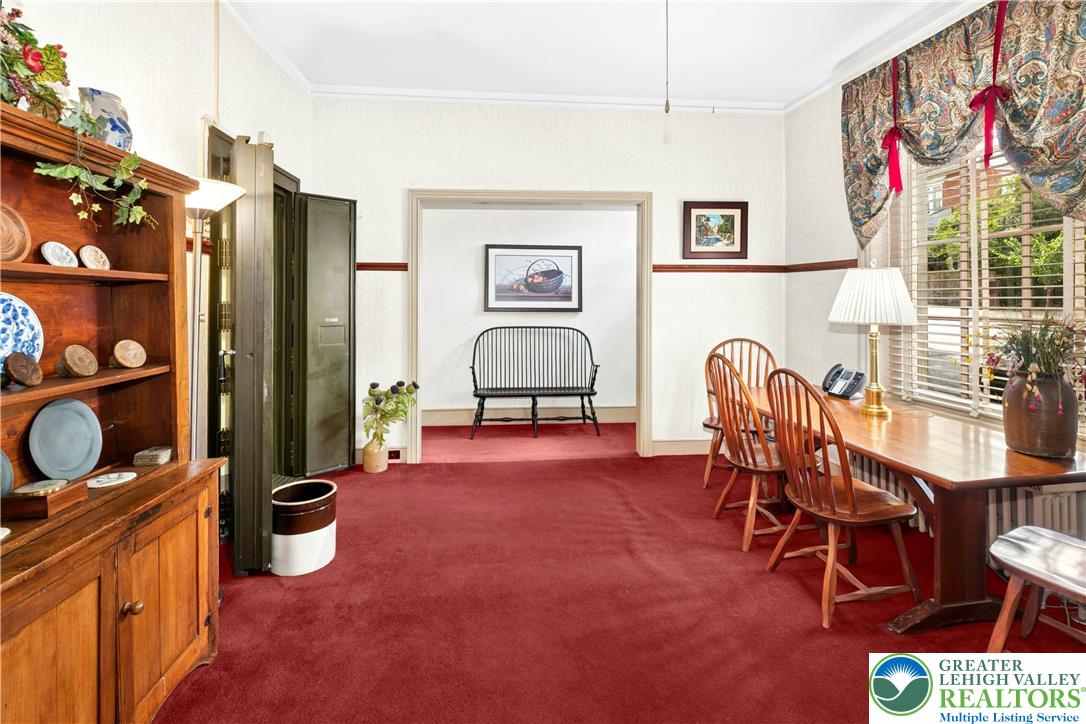 72 West Market Street Bethlehem, PA 18018 - Photo 5 of 36